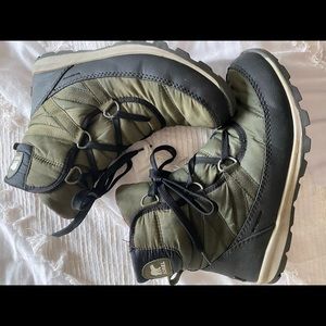 Sorel women’s Explorer Boot